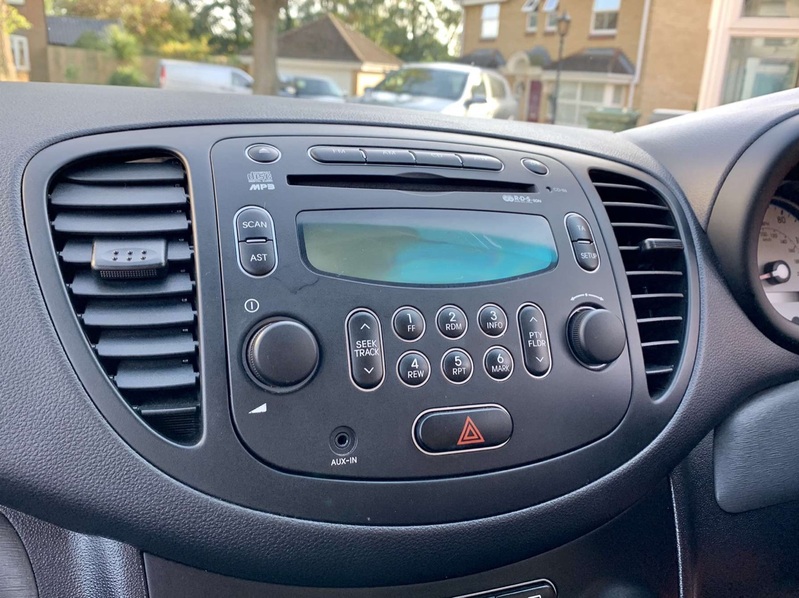 HYUNDAI I10
