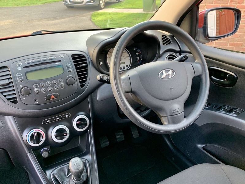 HYUNDAI I10