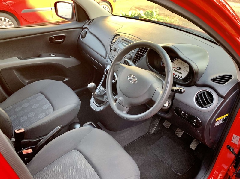 HYUNDAI I10