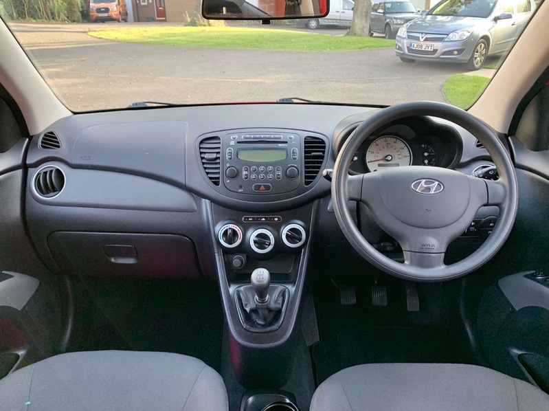 HYUNDAI I10