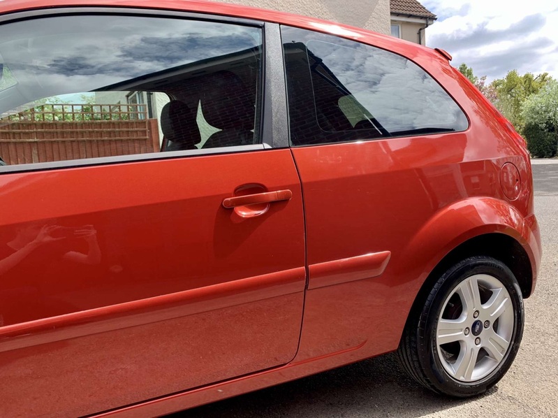 FORD FIESTA