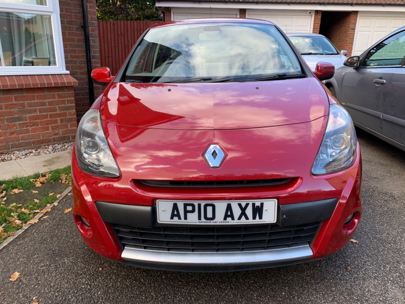 RENAULT CLIO