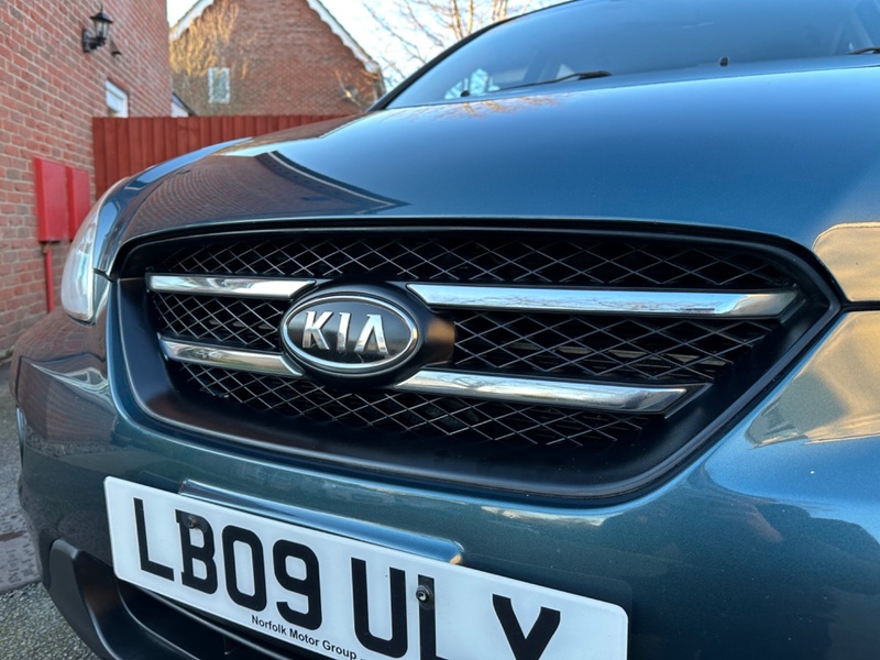 KIA CARENS
