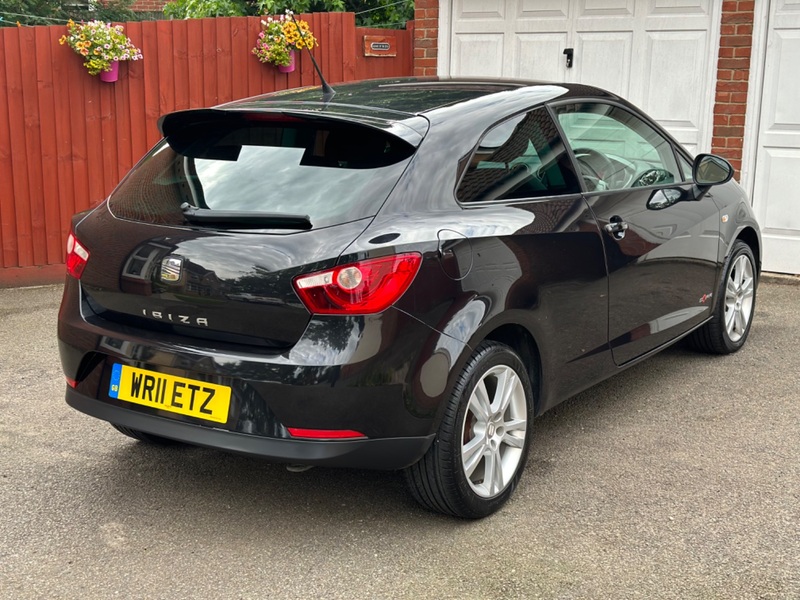 SEAT IBIZA